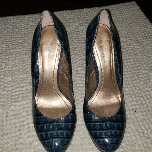 BCBGeneration High Heels - Picture 2 of 4